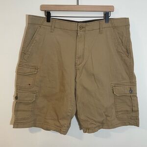 Iron Flex Men's Cargo Shorts Size 38 Stretch Performance Tan 98% Cotton